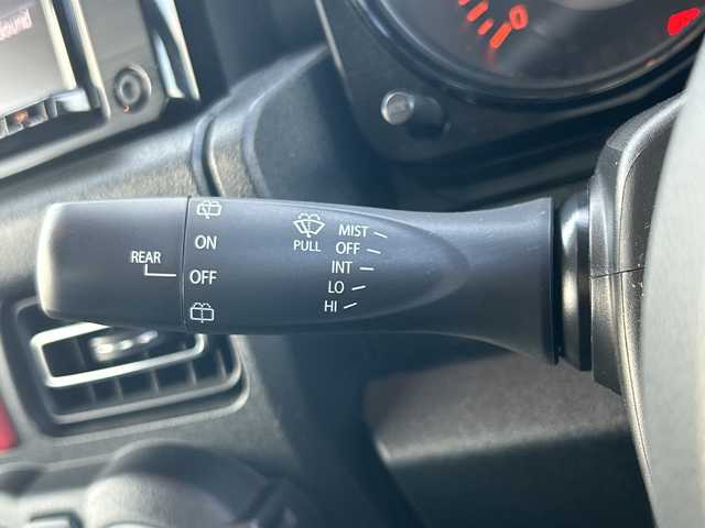 スズキ ジムニー XC 愛媛県 2021(令3)年 5.2万km シフォンアイボリーM 純正Panasonic8インチナビ/（Bluetooth/フルセグTV/DVD/CD/SD）/衝突軽減ブレーキ/クルーズコントロール/LEDヘッドライト/オートマチックハイビーム/シートヒーター/4WD/ダウンヒルアシストコントロール/純正16インチAW/ETC/スマートキー/スペアキー有/純正フロアマット/レーンキープアシスト/横滑り防止装置