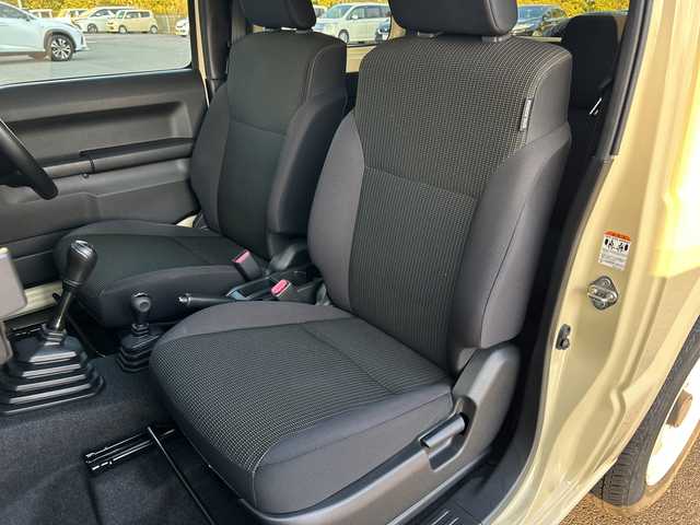 スズキ ジムニー XC 愛媛県 2021(令3)年 5.2万km シフォンアイボリーM 純正Panasonic8インチナビ/（Bluetooth/フルセグTV/DVD/CD/SD）/衝突軽減ブレーキ/クルーズコントロール/LEDヘッドライト/オートマチックハイビーム/シートヒーター/4WD/ダウンヒルアシストコントロール/純正16インチAW/ETC/スマートキー/スペアキー有/純正フロアマット/レーンキープアシスト/横滑り防止装置