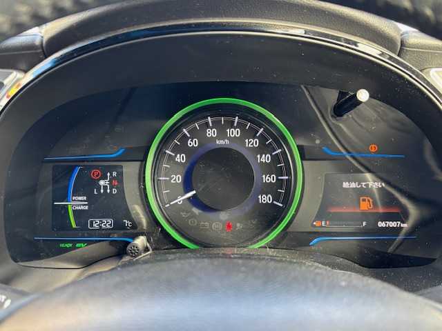 ホンダ シャトル ハイブリッド Z 宮城県 2015(平27)年 6.7万km ミスティックガーネットP 登録時走行距離67007km/純正ナビ/フルセグTV/CD/DVD/Bluetooth/ドライブレコーダー/ETC/バックカメラ/シートヒーター/寒冷地仕様/純正フロアマット/パドルシフト/ステアリングリモコン/オートライト/追従クルーズコントロール/LED