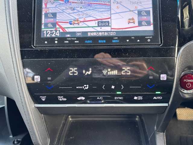 ホンダ シャトル ハイブリッド Z 宮城県 2015(平27)年 6.7万km ミスティックガーネットP 登録時走行距離67007km/純正ナビ/フルセグTV/CD/DVD/Bluetooth/ドライブレコーダー/ETC/バックカメラ/シートヒーター/寒冷地仕様/純正フロアマット/パドルシフト/ステアリングリモコン/オートライト/追従クルーズコントロール/LED