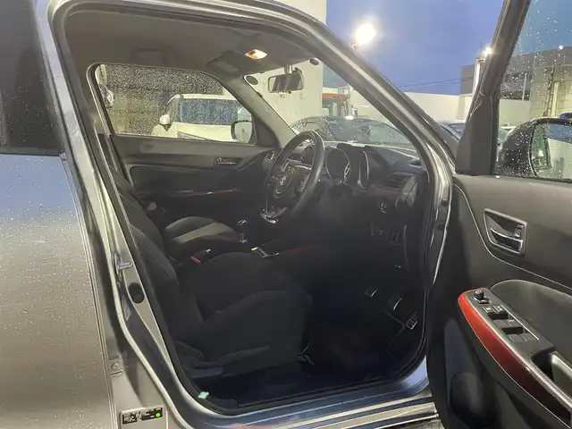 スズキ スイフト スポーツ 青森県 2018(平30)年 4.9万km プレミアムシルバーメタリック ワンオーナー/純正SDナビ（AVIC-RLS901）/　CD、DVD、SD、BT、USB、AUX/クルーズコントロール/ビルトインETC/D席シートヒーター/純正１７インチAWサマータイヤ車載/前方ドライブレコーダー/保証書/説明書/スペアキー×１本