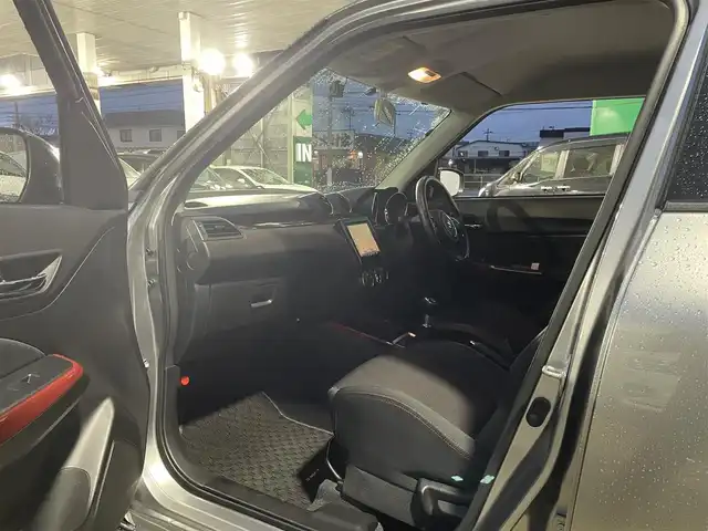 スズキ スイフト スポーツ 青森県 2018(平30)年 4.9万km プレミアムシルバーメタリック ワンオーナー/純正SDナビ（AVIC-RLS901）/　CD、DVD、SD、BT、USB、AUX/クルーズコントロール/ビルトインETC/D席シートヒーター/純正１７インチAWサマータイヤ車載/前方ドライブレコーダー/保証書/説明書/スペアキー×１本