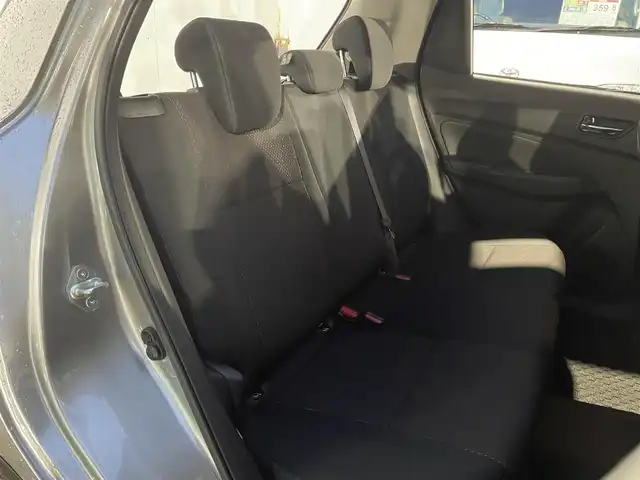 スズキ スイフト スポーツ 青森県 2018(平30)年 4.9万km プレミアムシルバーメタリック ワンオーナー/純正SDナビ（AVIC-RLS901）/　CD、DVD、SD、BT、USB、AUX/クルーズコントロール/ビルトインETC/D席シートヒーター/純正１７インチAWサマータイヤ車載/前方ドライブレコーダー/保証書/説明書/スペアキー×１本