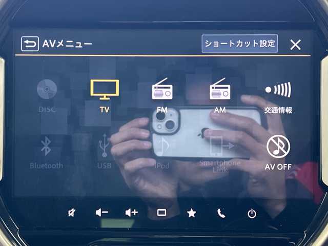 スズキ ハスラー Jスタイル Ⅱ ターボ 奈良県 2022(令4)年 1.8万km シフォンアイボリーメタリック/ガンメタリック2トーン 純正9インチナビ/フルセグTV/Bluetoothオーディオ/アップルカープレイ/アンドロイドオート/DVD再生/全周囲カメラ/バックカメラ/衝突軽減ブレーキ/車線逸脱警報/誤発進抑制機能/後方誤発進抑制機能/横滑り防止/レーダークルーズコントロール/フロントシートヒーター/ビルトインETC/スマートキー/LEDライト