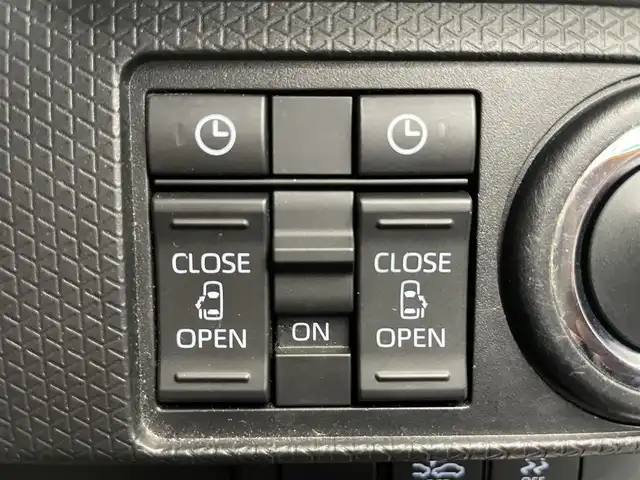 ダイハツ タント カスタム X 鹿児島県 2019(令1)年 2.7万km パールブラック 純正SDナビゲーション（NMZK-W71D）/　AM/FM/CD/DVD/BT/TV/全方位カメラ/両側パワースライドドア/スマートアシスト/・衝突回避支援ブレーキ機能/・コーナーセンサー/・車線逸脱警報/LEDヘッドライト/フォグランプ/ドライブレコーダー/ETC車載器/オートライト/アイドリングストップ/ブラック合皮/ファブリックコンビシート/純正14インチアルミ/ABS/横滑り防止装置/スマートキー/プッシュスタート