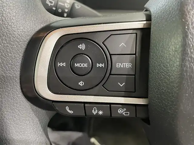 ダイハツ タント カスタム X 鹿児島県 2019(令1)年 2.7万km パールブラック 純正SDナビゲーション（NMZK-W71D）/　AM/FM/CD/DVD/BT/TV/全方位カメラ/両側パワースライドドア/スマートアシスト/・衝突回避支援ブレーキ機能/・コーナーセンサー/・車線逸脱警報/LEDヘッドライト/フォグランプ/ドライブレコーダー/ETC車載器/オートライト/アイドリングストップ/ブラック合皮/ファブリックコンビシート/純正14インチアルミ/ABS/横滑り防止装置/スマートキー/プッシュスタート