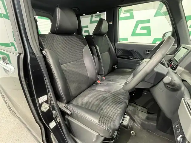 ダイハツ タント カスタム X 鹿児島県 2019(令1)年 2.7万km パールブラック 純正SDナビゲーション（NMZK-W71D）/　AM/FM/CD/DVD/BT/TV/全方位カメラ/両側パワースライドドア/スマートアシスト/・衝突回避支援ブレーキ機能/・コーナーセンサー/・車線逸脱警報/LEDヘッドライト/フォグランプ/ドライブレコーダー/ETC車載器/オートライト/アイドリングストップ/ブラック合皮/ファブリックコンビシート/純正14インチアルミ/ABS/横滑り防止装置/スマートキー/プッシュスタート