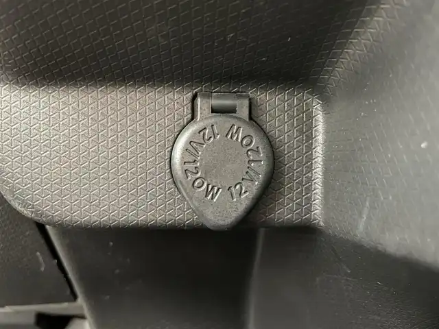 ダイハツ タント カスタム X 鹿児島県 2019(令1)年 2.7万km パールブラック 純正SDナビゲーション（NMZK-W71D）/　AM/FM/CD/DVD/BT/TV/全方位カメラ/両側パワースライドドア/スマートアシスト/・衝突回避支援ブレーキ機能/・コーナーセンサー/・車線逸脱警報/LEDヘッドライト/フォグランプ/ドライブレコーダー/ETC車載器/オートライト/アイドリングストップ/ブラック合皮/ファブリックコンビシート/純正14インチアルミ/ABS/横滑り防止装置/スマートキー/プッシュスタート