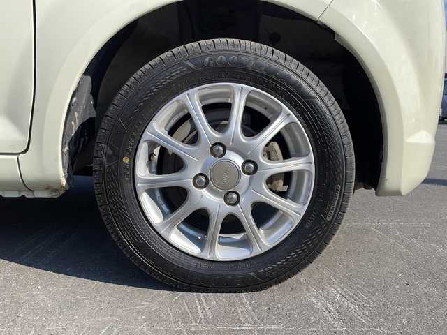 三菱 ｅＫワゴン G 道北・旭川 2008(平20)年 8.4万km ペールベージュ 4WD/純正CDオーディオ/シートヒーター /電動格納式ミラー/リモコンキー /スペアキー/ライトレベライザー /純正フロアマット/社外AW冬タイヤ積み込み/エンジンスターター