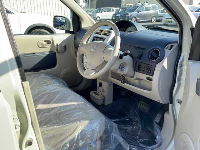 三菱 ｅＫワゴン G 道北・旭川 2008(平20)年 8.4万km ペールベージュ 4WD/純正CDオーディオ/シートヒーター /電動格納式ミラー/リモコンキー /スペアキー/ライトレベライザー /純正フロアマット/社外AW冬タイヤ積み込み/エンジンスターター
