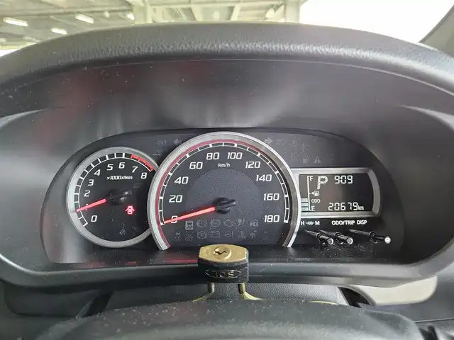 トヨタ パッソ モーダ　S 宮崎県 2016(平28)年 2.1万km ブラックマイカメタリック/ファイアークォーツレッドメタリック ワンオーナー/純正ナビ(BT/CD/AM/FM)/ワンセグTV/バックカメラ/クリアランスソナー/スマートアシスト2/・衝突回避支援ブレーキ機能/・衝突警報機能/・車線逸脱警報機能/・誤発進抑制制御機能/・先行車発進お知らせ機能/ビークルスタビリティコントロール/LEDヘッドランプ/オートエアコン/ステアリングスイッチ/ハンドルカバー付/スエード調トリコットシート/バルミナ14インチアルミホイール/キーフリーシステム/プッシュボタンスタート/イモビライザー/禁煙車