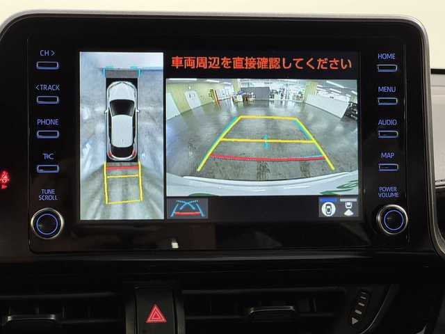 トヨタ Ｃ－ＨＲ S GRスポーツ 三重県 2022(令4)年 3.8万km パールⅡ ハイブリッド/FF/フロアCVT/純正8型ディスプレイオーディオ＋ナビ/（AM/FM/USB/iPod/Bluetooth/Miracast/CarPlay/AndroidAuto）/【OP】パノラミックビューモニター/ドライブレコーダー 前後/ビルトイン ETC/1オーナー車/Toyota Safety Sense/●プリクラッシュセーフティ［PCS］/●レーントレーシングアシスト［LTA］/●オートハイビーム［AHB］/●レーダークルコン（全車速追従機能付）/●ロードサインアシスト［RSA］/・先行車発進告知機能［TMN］/・【OP】ブラインドスポットモニター［BSM］/・パーキングサポートブレーキ（クリアランスソナー）（前後静止物）/装備/ハーフレザーシート/・シートヒーター（D/N）/・左右独立オートエアコン/・オートライト/・LEDヘッドランプ＆Fフォグランプ/・電子パーキングブレーキ/・ステアリングスイッチ/・保/取/マルチ取/ナビ取/純正19inAW（切削光輝＋ブラック塗装）/GR専用チューニングサスペンション（F:マクファーソン式ストラット/R:ダブルウィッシュボーン）/車両剛性UPパーツ/専用ブレーキキャリパー・スタビライザー/…GR SPORT専用/特別装備/など