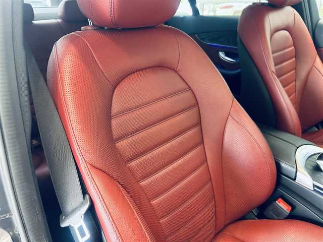メルセデス・ベンツ Ｃ２２０ｄ ローレウスED スポーツプラスPKG 大阪府 2020(令2)年 4.4万km セレナイトグレー HUD/ブルメスター/赤革/メモリ付きパワーシート/エアシートヒーター/純正ナビ/TV/360度カメラ/applecarplay/レーダーセーフティ/純正18インチAW/LEDヘッドライト/アンビエントライト/電動リアゲート/ブラインドスポット/ACC/ワイヤレス充電/パフュームアトマイザー