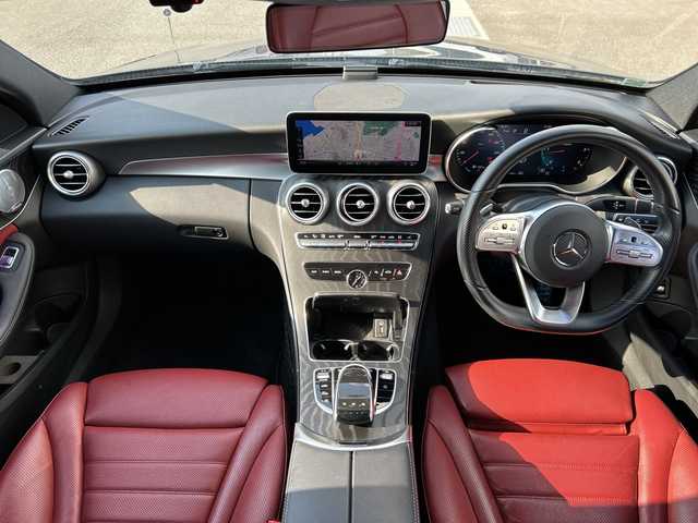 メルセデス・ベンツ Ｃ２２０ｄ ローレウスED スポーツプラスPKG 山口県 2020(令2)年 4.4万km セレナイトグレー 禁煙車/前方360度ドライブレコーダー/スマートキー/プッシュスタート/純正HDDナビ/(DTV/BT/メモリ/ラジオ)/全方位カメラ/ヘッドアップディスプレイ/ブルメスタースピーカー/赤革シート/メモリ付きパワーシート/エアシート/シートヒーター/applecarplay/レーダーセーフティ/純正18インチAW/LEDヘッドライト/アンビエントライト/電動リアゲート/ブラインドスポットモニター/左右分離型フルオートエアコン/ワイヤレス充電/パフュームアトマイザー/スペアキー/保証書/取扱説明書