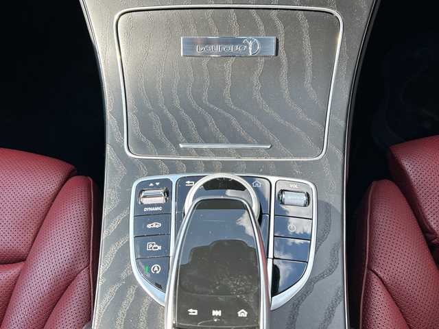 メルセデス・ベンツ Ｃ２２０ｄ ローレウスED スポーツプラスPKG 山口県 2020(令2)年 4.4万km セレナイトグレー 禁煙車/前方360度ドライブレコーダー/スマートキー/プッシュスタート/純正HDDナビ/(DTV/BT/メモリ/ラジオ)/全方位カメラ/ヘッドアップディスプレイ/ブルメスタースピーカー/赤革シート/メモリ付きパワーシート/エアシート/シートヒーター/applecarplay/レーダーセーフティ/純正18インチAW/LEDヘッドライト/アンビエントライト/電動リアゲート/ブラインドスポットモニター/左右分離型フルオートエアコン/ワイヤレス充電/パフュームアトマイザー/スペアキー/保証書/取扱説明書