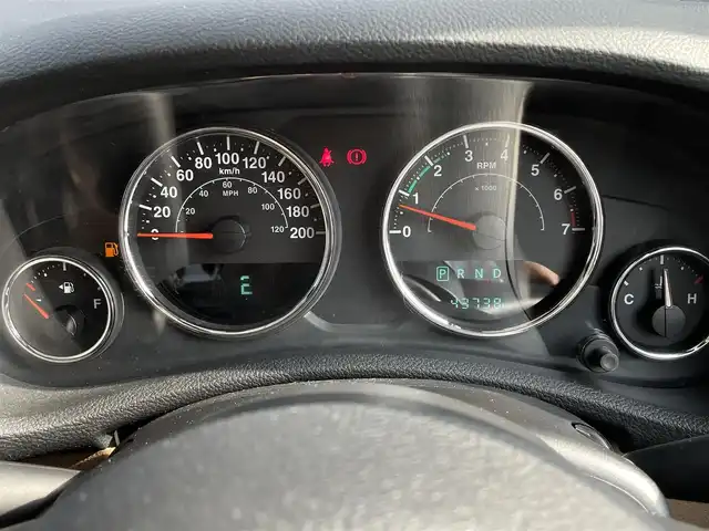 クライスラー・ジープ ジープ ラングラー アンリミテッド サハラ 長野県 2018(平30)年 4.4万km 白 1オーナー /ブラウンレザーシート /シートヒーター /アルパイン9インチナビ /フルセグTV /バックカメラ /クルーズコントロール/サイドビューカメラ /アルパインスピーカー /背面タイヤ /横滑り防止 /ETC /キーレス /禁煙