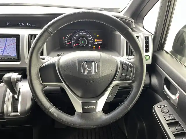 ホンダ ステップワゴン スパーダ Z クールスピリット 熊本県 2012(平24)年 8万km プレミアムスパークルブラックパール ワンオーナー　/社外７インチナビAVIC-ZH77（ＢＴ・フルセグ・ＳＤ・ＡＵＸ・ＵＳＢ）/アルパイン後席フリップダウンモニター/バックカメラ　/クルーズコントロール/ＥＴＣ　/両側パワースライドドア　/横滑り防止　/アイドリングストップ/ハーフレザーシート/パドルシフト/純正フロアマット/純正17インチAW/オートライト/LEDヘッドライト/電動格納ミラー/スマートキー/スペアキー1本