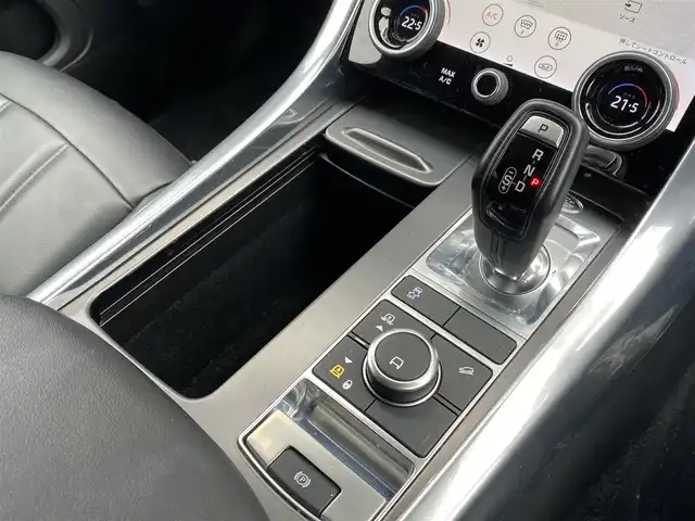 ランドローバー レンジローバースポーツ SE 福岡県 2020(令2)年 5.4万km 黒 ドライバーアシストパック/ブラインドスポット/レーンキープ/ACC/360°カメラ/純正ナビ/TV/CD/DVD/AppleCarPlay/ステアリングヒーター/黒革/シートヒーター/ETC/前後ドラレコ/LEDヘッドライト/純正21インチブラックホイール/保証書/スマートキー/サントリーニブラック