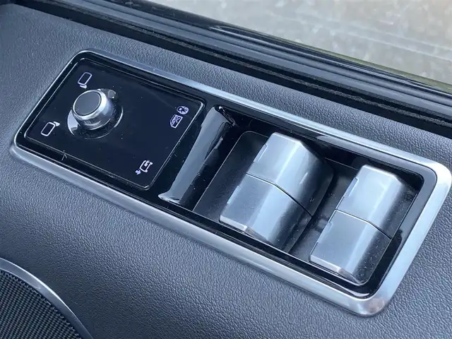ランドローバー レンジローバースポーツ SE 福岡県 2020(令2)年 5.4万km 黒 ドライバーアシストパック/ブラインドスポット/レーンキープ/ACC/360°カメラ/純正ナビ/TV/CD/DVD/AppleCarPlay/ステアリングヒーター/黒革/シートヒーター/ETC/前後ドラレコ/LEDヘッドライト/純正21インチブラックホイール/保証書/スマートキー/サントリーニブラック