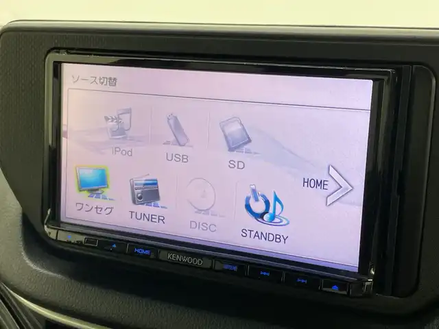 ダイハツ ムーヴ カスタム X 新潟県 2015(平27)年 5.5万km ブラックマイカメタリック KENWOODメモリナビ【MDV-D303】/ワンセグTV/CD/DVD/USB/アイドリングストップ/横滑り防止装置/オートライト/LEDヘッドライト/プッシュスタート