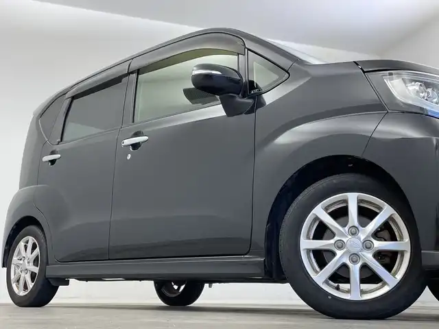 ダイハツ ムーヴ カスタム X 新潟県 2015(平27)年 5.5万km ブラックマイカメタリック KENWOODメモリナビ【MDV-D303】/ワンセグTV/CD/DVD/USB/アイドリングストップ/横滑り防止装置/オートライト/LEDヘッドライト/プッシュスタート