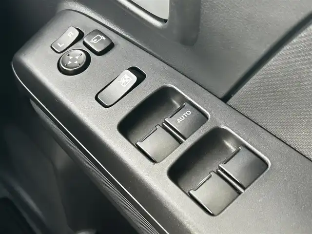 スズキ ワゴンＲ HYBRID FZ リミテッド 岩手県 2019(令1)年 0.8万km ピュアホワイトP ２５周年記念モデル　純正ナビ　全周囲カメラ　Ｂｌｕｅｔｏｏｔｈ　ＣＤ／ＤＶＤ再生　ＵＳＢ接続　フルセグ　前席シートヒーター　純正１５インチＡＷ　ＬＥＤオートライト　オートハイビーム　ドライブレコーダー