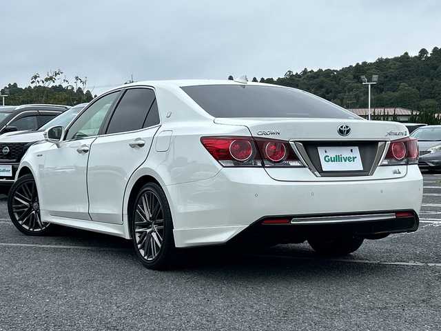 トヨタ クラウン ハイブリッド アスリートS J－フロンティア 千葉県 2017(平29)年 2.2万km ホワイトパールクリスタルシャイン ナビ バックカメラ シートヒーター パワーシート ビルトインETC フルセグ ブルーレイ セーフティセンス ウッド調コンビハンドル 18インチAW エアロ オートライト LEDライト AHB PCS