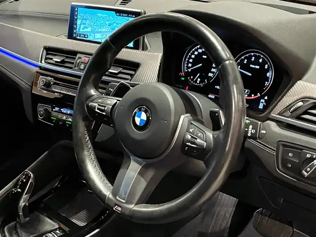 ＢＭＷ Ｘ２ xDrive20i MスポーツX 道央・札幌 2018(平30)年 4.3万km ガルバニックゴールドメタリック アドバンスドアクティブセーフティパッケージ/ハイラインパッケージ/OP20インチアロイホイール/黒革シート/シートヒーター/純正HDDナビ/バックカメラ/LEDヘッドライト/パワーテールゲート