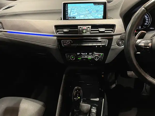 ＢＭＷ Ｘ２ xDrive20i MスポーツX 道央・札幌 2018(平30)年 4.3万km ガルバニックゴールドメタリック アドバンスドアクティブセーフティパッケージ/ハイラインパッケージ/OP20インチアロイホイール/黒革シート/シートヒーター/純正HDDナビ/バックカメラ/LEDヘッドライト/パワーテールゲート