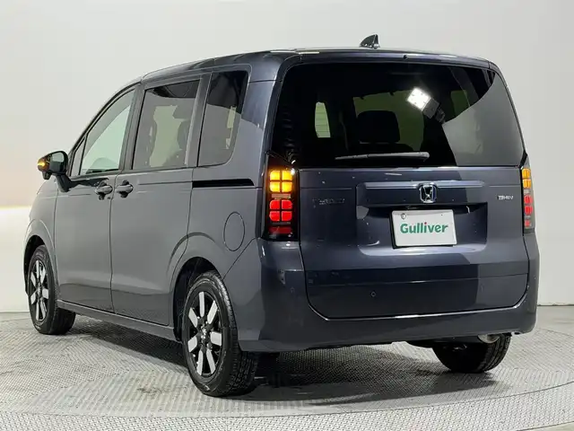 ホンダ フリード ハイブリット e:HEV AIR EX 大阪府 2025(令7)年 0.1千km メテオロイドグレーメタリック 純正9インチナビ　バックカメラ　Bluetooth　フルセグTV ホンダセンシング　レーダークルーズ　BSM シートヒーター　両側パワースライドドア　オートライト　LEDヘッドライト　スマートキー2本