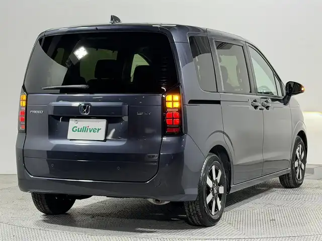 ホンダ フリード ハイブリット e:HEV AIR EX 大阪府 2025(令7)年 0.1千km メテオロイドグレーメタリック 純正9インチナビ　バックカメラ　Bluetooth　フルセグTV ホンダセンシング　レーダークルーズ　BSM シートヒーター　両側パワースライドドア　オートライト　LEDヘッドライト　スマートキー2本