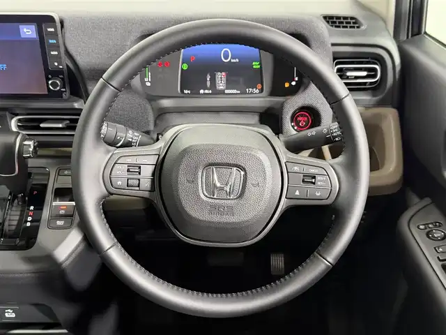 ホンダ フリード ハイブリット e:HEV AIR EX 大阪府 2025(令7)年 0.1千km メテオロイドグレーメタリック 純正9インチナビ　バックカメラ　Bluetooth　フルセグTV ホンダセンシング　レーダークルーズ　BSM シートヒーター　両側パワースライドドア　オートライト　LEDヘッドライト　スマートキー2本
