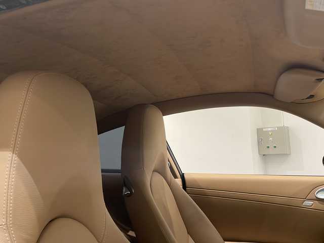 ポルシェ ９１１ カレラS 新潟県 2009(平21)年 3.9万km 茶 レッドキャリパー/電動リアスポイラー/19インチAW/茶革シート/シートヒーター/社外メモリナビ/(CD/DVD/Bluetooth/フルセグTV)/バックカメラ/ETC/ドライブレコーダー/パドルシフト/リモコンキー/保証書