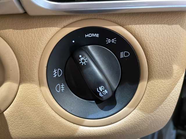 ポルシェ ９１１ カレラS 新潟県 2009(平21)年 3.9万km 茶 レッドキャリパー/電動リアスポイラー/19インチAW/茶革シート/シートヒーター/社外メモリナビ/(CD/DVD/Bluetooth/フルセグTV)/バックカメラ/ETC/ドライブレコーダー/パドルシフト/リモコンキー/保証書