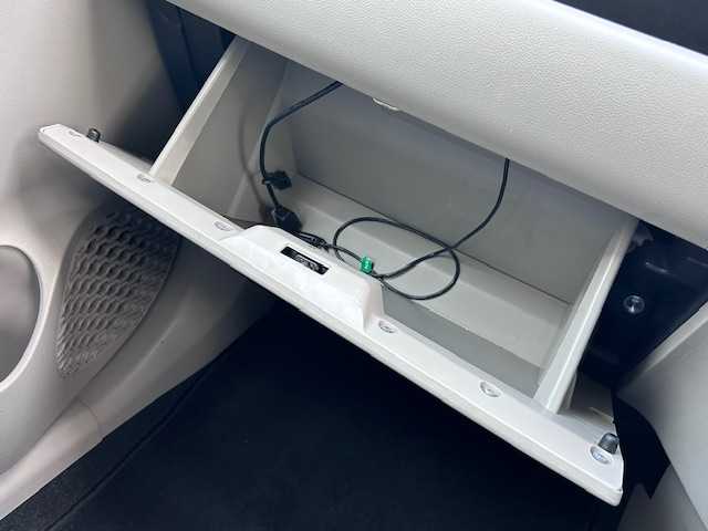 トヨタ パッソ X　S 大阪府 2020(令2)年 3.1万km ホワイト 社外ナビ(MDV-D207)/プリクラッシュセーフティ/レーンディパ-チャーアラート/クリアランスソナー/オートマチックハイビーム/横滑り防止装置/アイドリングストップ/ドライブレコーダー/プッシュスタート/スマートキー