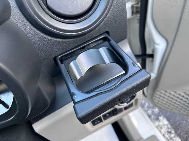 トヨタ パッソ X　S 大阪府 2020(令2)年 3.1万km ホワイト 社外ナビ(MDV-D207)/プリクラッシュセーフティ/レーンディパ-チャーアラート/クリアランスソナー/オートマチックハイビーム/横滑り防止装置/アイドリングストップ/ドライブレコーダー/プッシュスタート/スマートキー