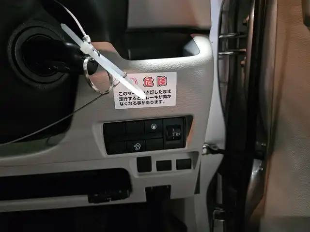 日産 ルークス S 宮崎県 2020(令2)年 5.5万km スターリングシルバーM 純正ナビ/フルセグTV/バックカメラ/ビルトインETC/エマージェンシーブレーキ/踏み間違い衝突防止アシスト/車線逸脱防止支援システム/標識認識機能/オートライト/ハイビームアシスト/ステアリングスイッチ/ベンチシート/リモコンキー/禁煙車