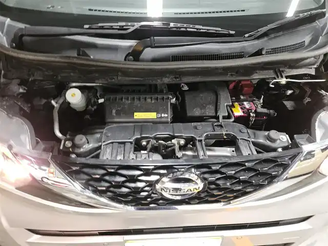 日産 ルークス S 宮崎県 2020(令2)年 5.5万km スターリングシルバーM 純正ナビ/フルセグTV/バックカメラ/ビルトインETC/エマージェンシーブレーキ/踏み間違い衝突防止アシスト/車線逸脱防止支援システム/標識認識機能/オートライト/ハイビームアシスト/ステアリングスイッチ/ベンチシート/リモコンキー/禁煙車