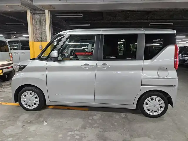 日産 ルークス S 宮崎県 2020(令2)年 5.5万km スターリングシルバーM 純正ナビ/フルセグTV/バックカメラ/ビルトインETC/エマージェンシーブレーキ/踏み間違い衝突防止アシスト/車線逸脱防止支援システム/標識認識機能/オートライト/ハイビームアシスト/ステアリングスイッチ/ベンチシート/リモコンキー/禁煙車