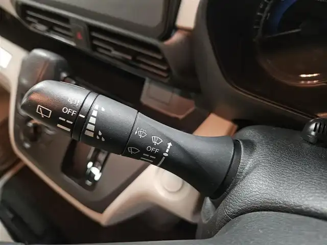 日産 ルークス S 宮崎県 2020(令2)年 5.5万km スターリングシルバーM 純正ナビ/フルセグTV/バックカメラ/ビルトインETC/エマージェンシーブレーキ/踏み間違い衝突防止アシスト/車線逸脱防止支援システム/標識認識機能/オートライト/ハイビームアシスト/ステアリングスイッチ/ベンチシート/リモコンキー/禁煙車