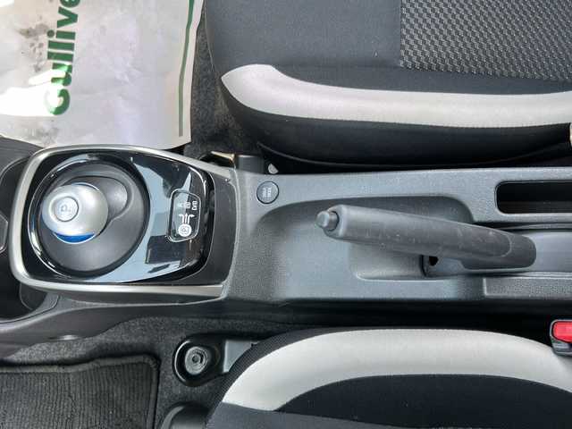 日産 ノート e－パワー X 石川県 2020(令2)年 4.2万km ホワイト 純正ナビ（MJ119D-W）/　フルセグ・CD・SD/バックカメラ/ステアリングスイッチ/360°ドライブレコーダー/ETC/エマージェンシーブレーキ/レーンキープアシスト/スマートキー/プッシュスタート