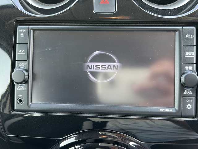 日産 ノート e－パワー X 石川県 2020(令2)年 4.2万km ホワイト 純正ナビ（MJ119D-W）/　フルセグ・CD・SD/バックカメラ/ステアリングスイッチ/360°ドライブレコーダー/ETC/エマージェンシーブレーキ/レーンキープアシスト/スマートキー/プッシュスタート