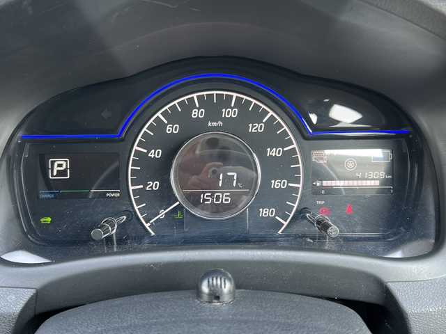 日産 ノート e－パワー X 石川県 2020(令2)年 4.2万km ホワイト 純正ナビ（MJ119D-W）/　フルセグ・CD・SD/バックカメラ/ステアリングスイッチ/360°ドライブレコーダー/ETC/エマージェンシーブレーキ/レーンキープアシスト/スマートキー/プッシュスタート