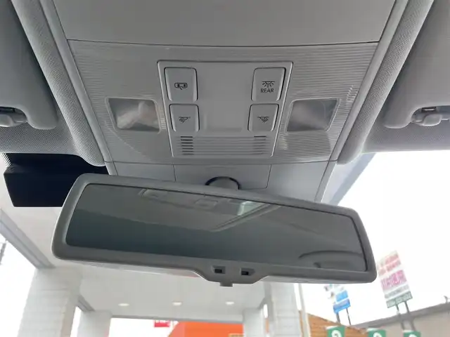 フォルクスワーゲン ゴルフ ヴァリアント TSI コンフォートライン 岡山県 2016(平28)年 1.7万km インジウムグレーメタリッ 登録時走行距離16.729km/純正ナビ：DiscoverPro/(Radio/DISC/SD/TV/Bluetooth)/Front Assist(衝突軽減)/Lane Assist/バックカメラ/ビルトインETC/電動パーキングブレーキ/オートブレーキホールド/スペアキー×1/アイドリングストップ/ウィンカーミラー/ルーフレール/パドルシフト/純正16インチアルミホイール/プッシュスタート/スマートキー