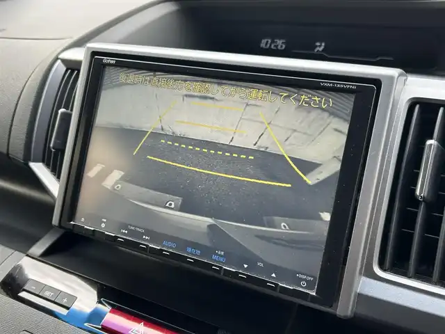 ホンダ ステップワゴン スパーダ Z クールスピリット 大阪府 2013(平25)年 9.7万km ホワイトオーキッドパール ワンオーナー/純正Gathers 9インチナビ　(VXM-135VFNi)/・バックカメラ/・フルセグテレビ（走行中視聴可能）/・CD/DVD/・Bluetooth/・AM/FM/両側パワースライドドア/クルーズコントロール/ドライブレコーダー（DRV-320）/ビルトインETC/オートライト/横滑り防止装置/革巻きステアリング/パドルシフト（MTモード付AT)/ハーフレザーシート/純正フロアマット/純正17インチアルミホイール/スペアキー1本