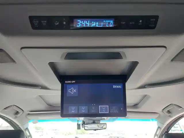 トヨタ アルファード S Cパッケージ 東京都 2020(令2)年 2.1万km ホワイトパールクリスタルシャイン ツインムーンルーフ/純正メーカーナビ/JBLサウンド/フリップダウンモニター/デジタルインナーミラー/CD/DVDデッキ/パノラミックビューモニター/ビルトインETC2.0/ドライブレコーダー/両側パワースライドドア/パワーバックドア/トヨタセーフティセンス/パーキングアシスト/レーダークルーズコントロール/パワーシート/レザーシート/シートヒーター/ベンチレーションシート/ステアリングヒーター/置くだけ充電