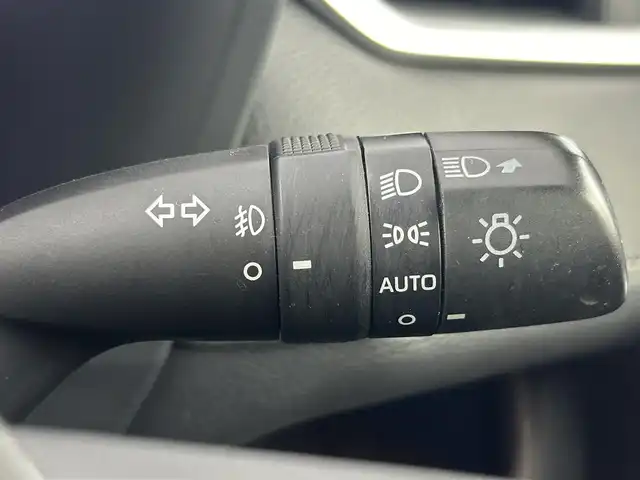 トヨタ ＲＡＶ４ G Zパッケージ 埼玉県 2020(令2)年 6.5万km ホワイトパールクリスタルシャイン パイオニア8インチナビ　CD DVD BT　フルセグ　バックカメラ　ETC　ドラレコ　デジタルインナーミラー　モデリスタエアロ　レーダークルーズ　トヨタセーフティセンス　BSM　シートヒーター　ステアリングヒーター　電動リアゲート　スペアキー