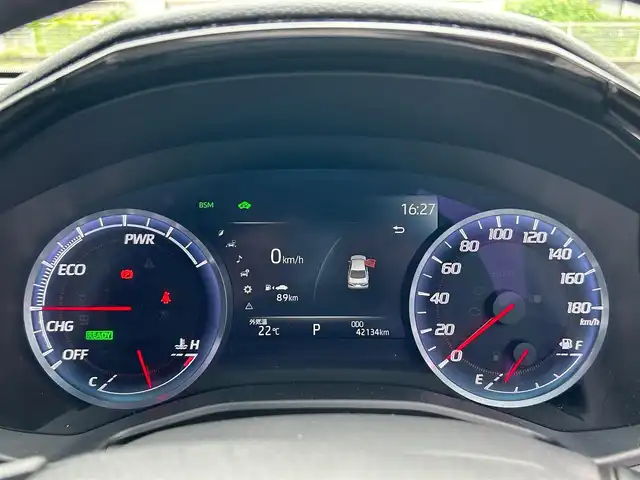 トヨタ クラウン ハイブリッド RS アドバンス 熊本県 2018(平30)年 4.3万km ホワイトパールクリスタルシャイン ワンオーナー/衝突軽減ブレーキ/プッシュスタート/純正ナビ/（CD・DVD・フルセグTV・BTオーディオ・SD）/全方位カメラ/ビルトインETC/純正18インチAW/レーダークルーズ/ハーフレザーシート/前席パワーシート・右前席シートメモリー/前席シートヒーター/ステアリングヒーター/LEDヘッドライト/オートライト/フォグライト/前後コーナーセンサー/横滑り防止装置/ウィンカーミラー/純正フロアマット/純正ドアバイザー/新車保証書/取扱説明書/スマートスペアキー×1本/カード型キー×1本