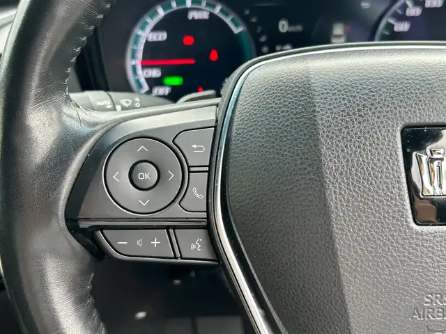 トヨタ クラウン ハイブリッド RS アドバンス 熊本県 2018(平30)年 4.3万km ホワイトパールクリスタルシャイン ワンオーナー/衝突軽減ブレーキ/プッシュスタート/純正ナビ/（CD・DVD・フルセグTV・BTオーディオ・SD）/全方位カメラ/ビルトインETC/純正18インチAW/レーダークルーズ/ハーフレザーシート/前席パワーシート・右前席シートメモリー/前席シートヒーター/ステアリングヒーター/LEDヘッドライト/オートライト/フォグライト/前後コーナーセンサー/横滑り防止装置/ウィンカーミラー/純正フロアマット/純正ドアバイザー/新車保証書/取扱説明書/スマートスペアキー×1本/カード型キー×1本