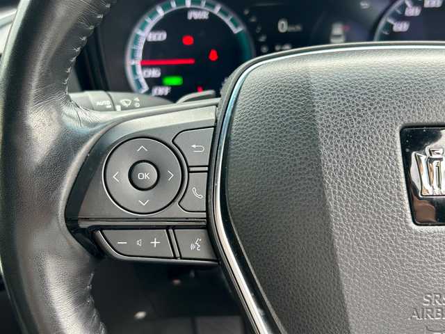 トヨタ クラウン ハイブリッド RS アドバンス 熊本県 2018(平30)年 4.3万km ホワイトパールクリスタルシャイン ワンオーナー/衝突軽減ブレーキ/プッシュスタート/純正ナビ/（CD・DVD・フルセグTV・BTオーディオ・SD）/全方位カメラ/ビルトインETC/純正18インチAW/レーダークルーズ/ハーフレザーシート/前席パワーシート・右前席シートメモリー/前席シートヒーター/ステアリングヒーター/LEDヘッドライト/オートライト/フォグライト/前後コーナーセンサー/横滑り防止装置/ウィンカーミラー/純正フロアマット/純正ドアバイザー/新車保証書/取扱説明書/スマートスペアキー×1本/カード型キー×1本
